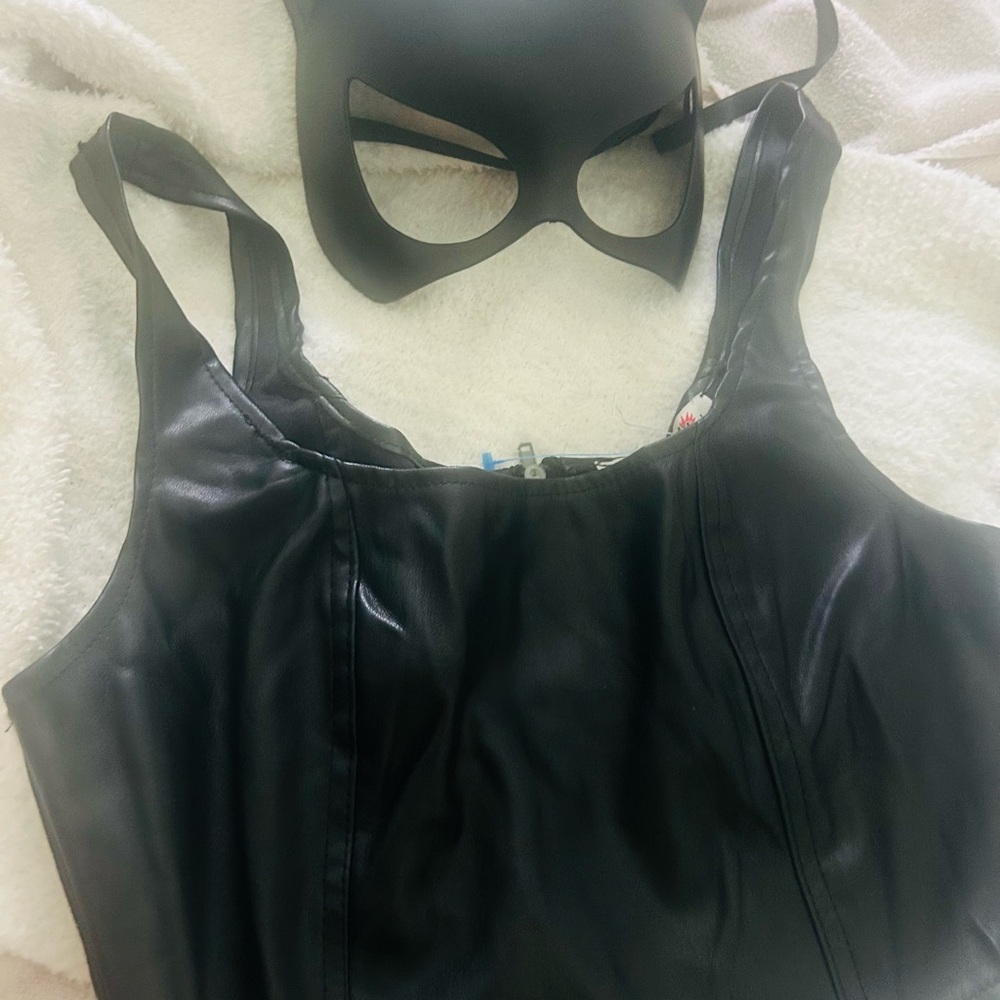 Cat woman corset top and mask M